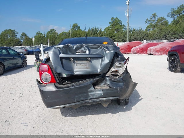 Chevrolet Sonic Ls Auto