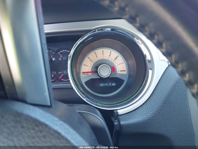 Ford Mustang V6 Premium