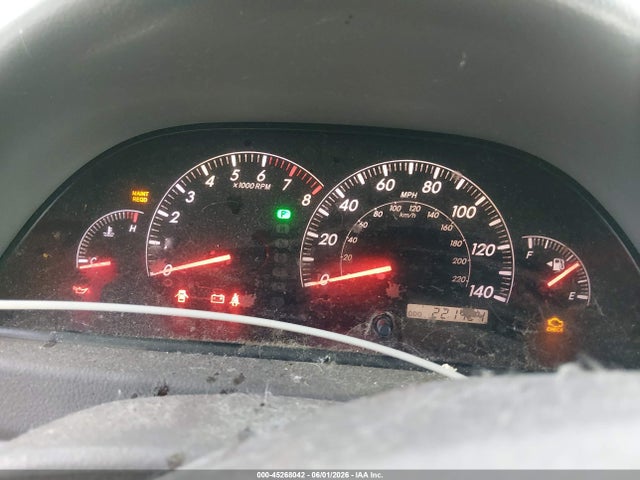 Toyota Camry Le V6