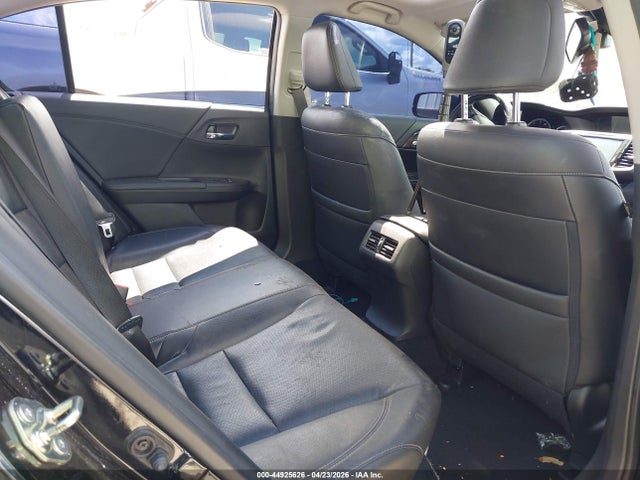 Honda Accord Touring V6
