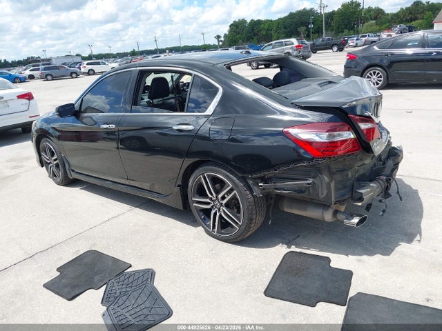 Honda Accord Touring V6