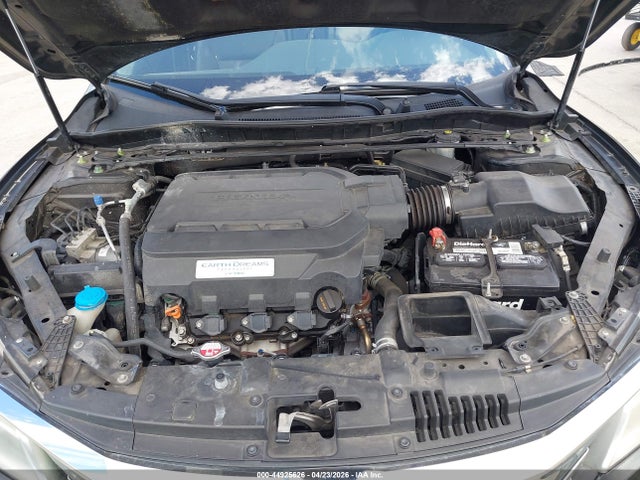 Honda Accord Touring V6
