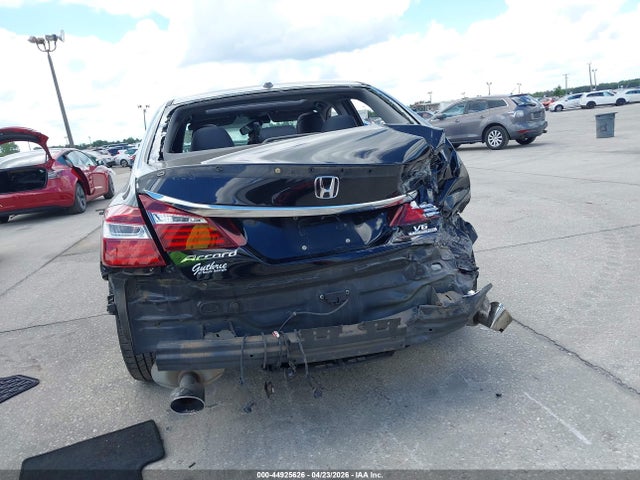 Honda Accord Touring V6