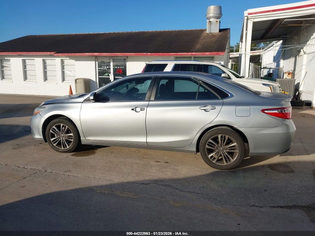 Toyota Camry Se