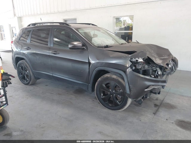 Salvage Jeep Cherokee Image