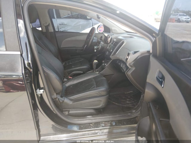 Chevrolet Sonic 2lz