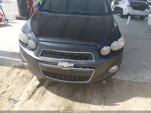 Chevrolet Sonic 2lz