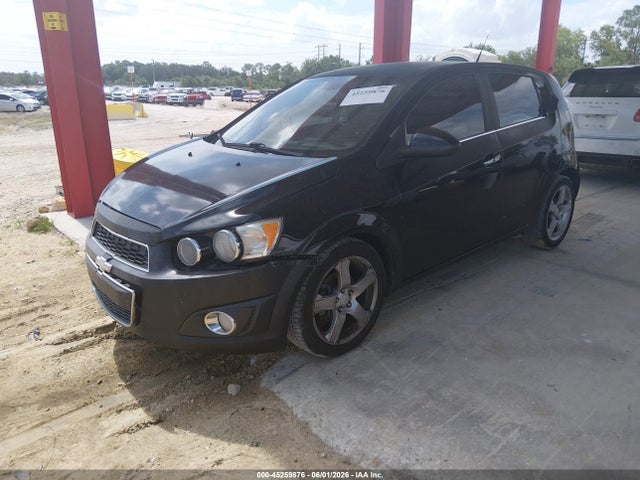 Chevrolet Sonic 2lz