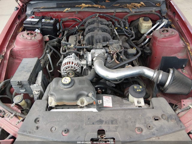 Ford Mustang V6 Deluxe