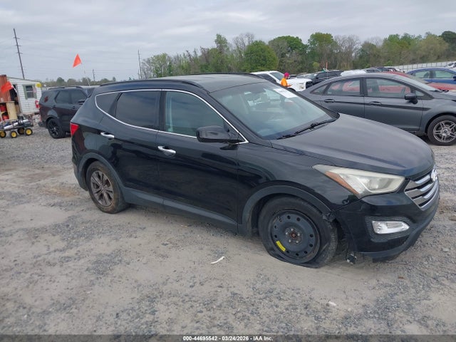 Salvage Hyundai SANTA FE Image