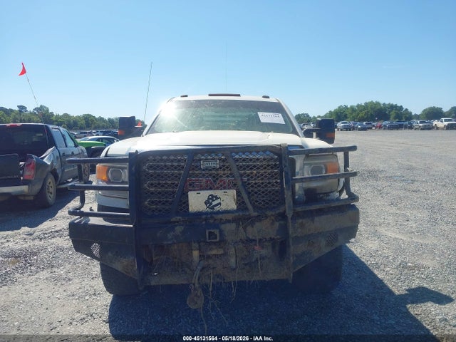 GMC Sierra 2500