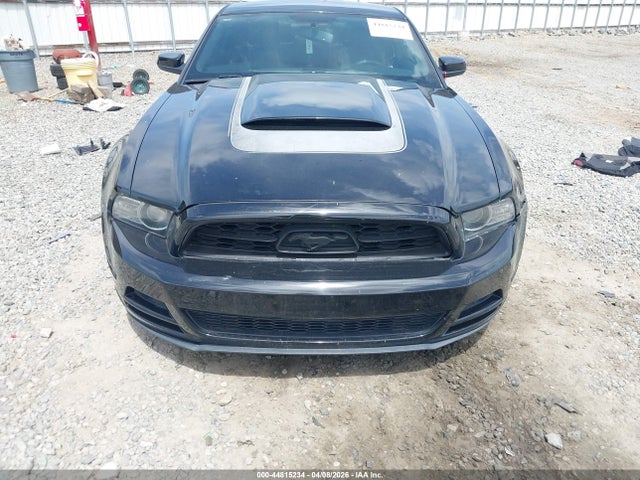 Ford Mustang V6 Premium