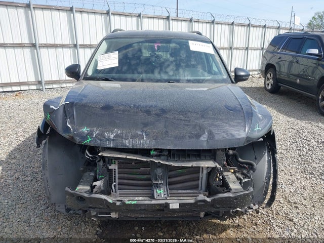 Volkswagen Tiguan 2.0t S