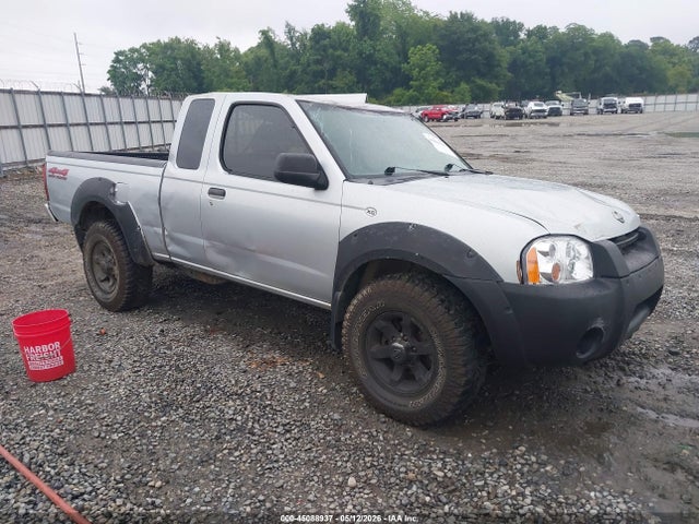 Salvage Nissan Frontier Image