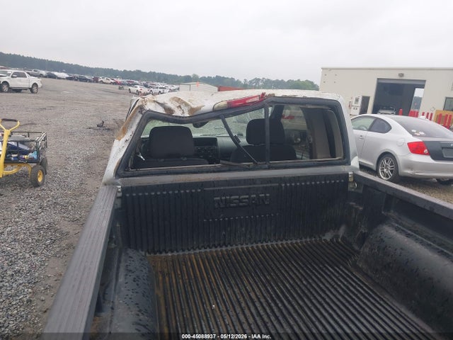 Nissan Frontier Xe-v6