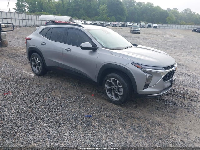 Salvage Chevrolet Trax Image