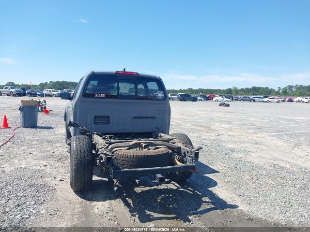 Nissan Frontier Pro-4x 4x4
