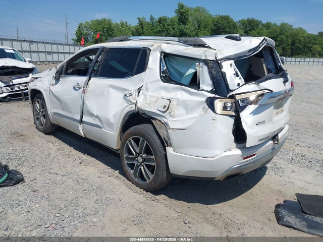 GMC Acadia Denali