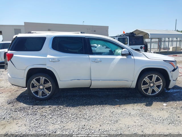 GMC Acadia Denali