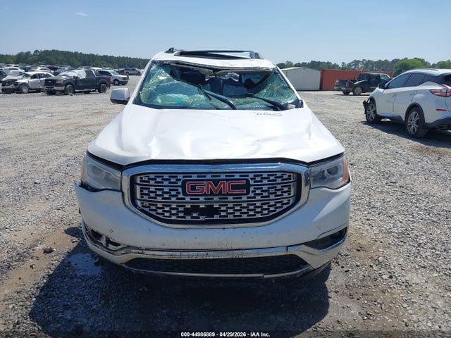 GMC Acadia Denali