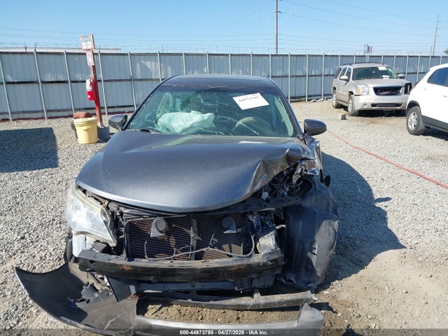 Toyota Camry Xle
