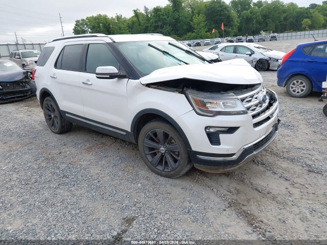 Salvage Ford Explorer Image