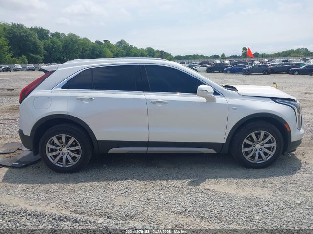 Cadillac XT4 Premium Luxury
