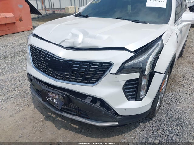 Cadillac XT4 Premium Luxury