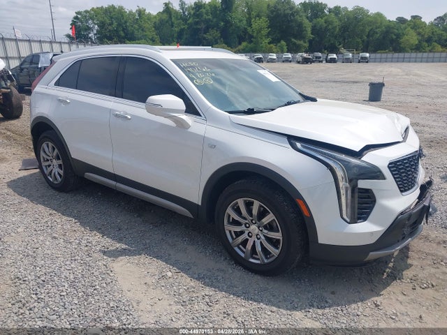Salvage Cadillac XT4 Image
