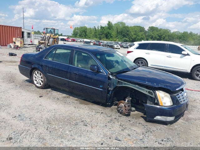 Salvage Cadillac DTS Image