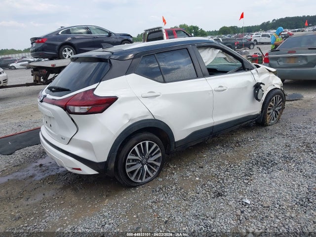 Nissan Kicks Sv Xtronic Cvt