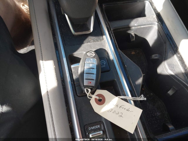 Nissan Pathfinder Sv 2wd