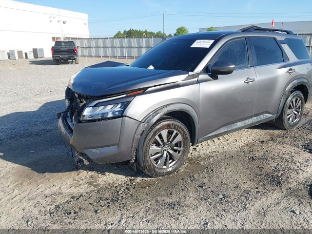 Nissan Pathfinder Sv 2wd