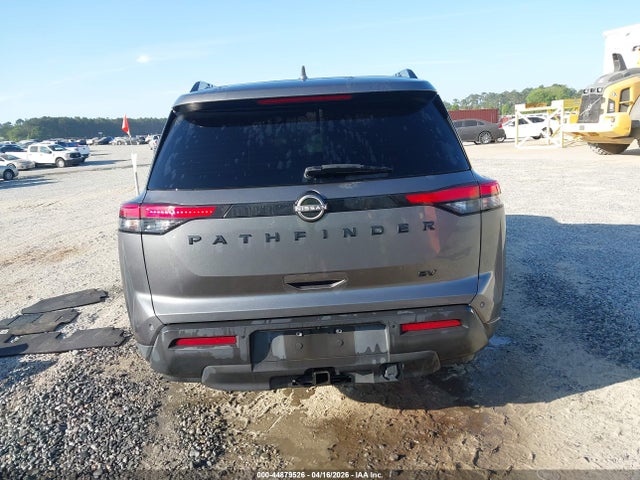 Nissan Pathfinder Sv 2wd