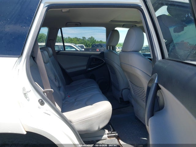 Toyota RAV4 Limited