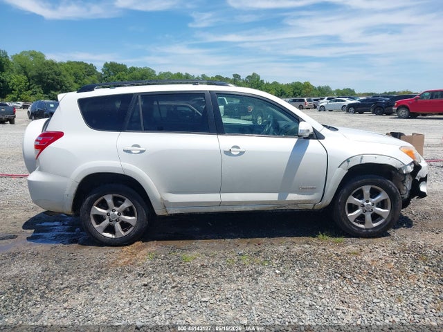 Toyota RAV4 Limited