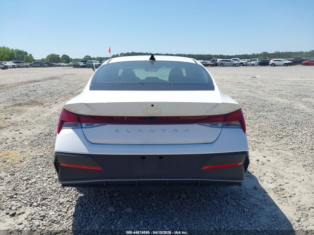 Hyundai ELANTRA Se