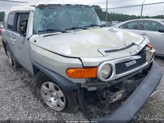 Toyota FJ Cruiser