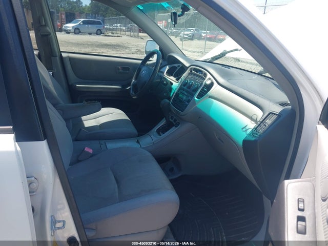 Toyota Highlander V6