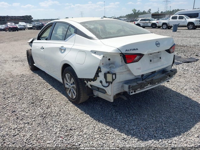 Nissan Altima S Fwd