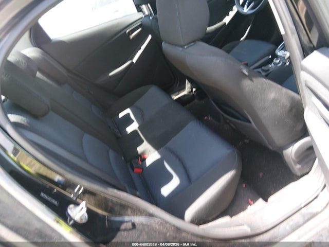 Toyota Yaris Le