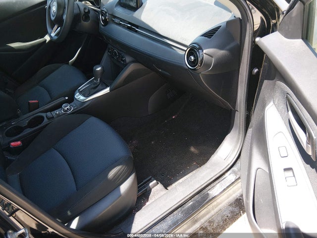 Toyota Yaris Le