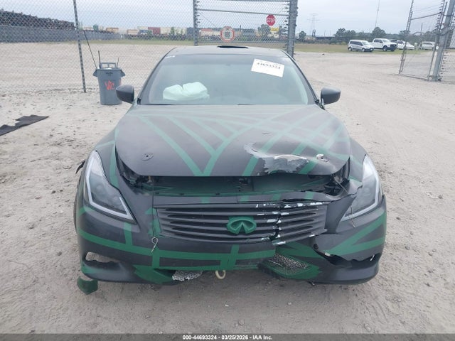 INFINITI G37 Sport