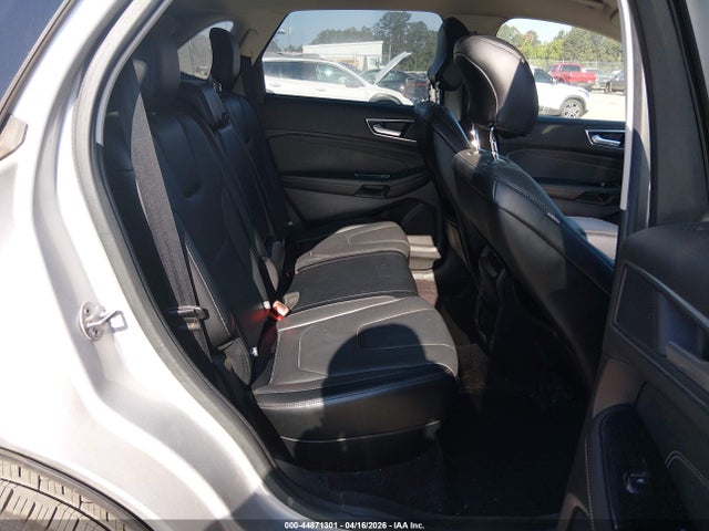 Ford Edge Titanium