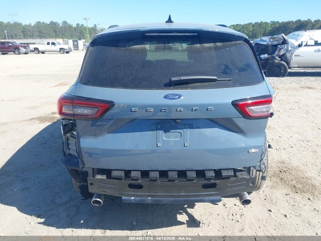 Ford Escape St-line