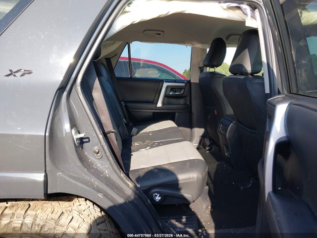 Toyota 4Runner Sr5