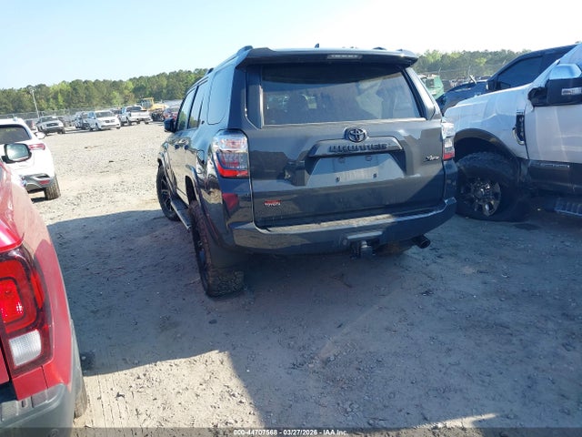 Toyota 4Runner Sr5