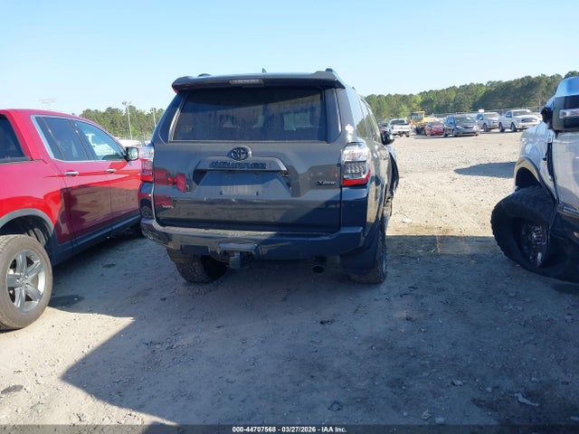 Toyota 4Runner Sr5