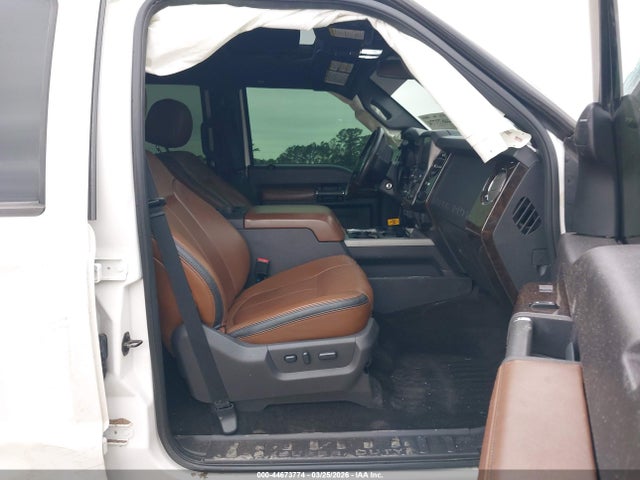 Ford F-350 Lariat