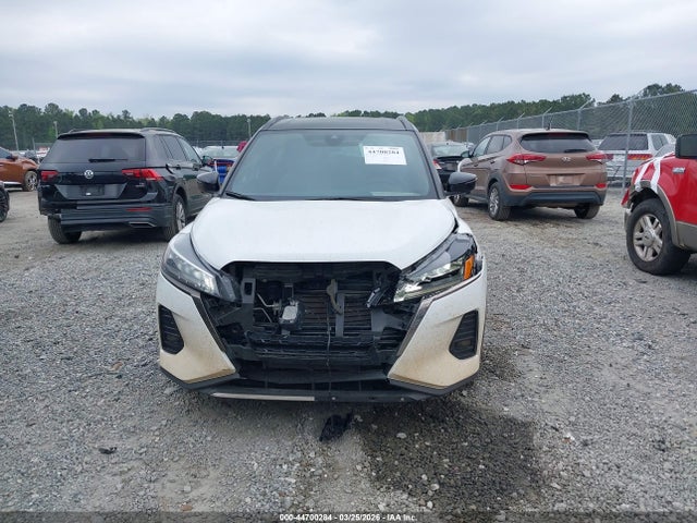 Nissan Kicks Sr Xtronic Cvt